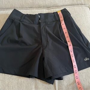 ALO Yoga Women's Black Shorts